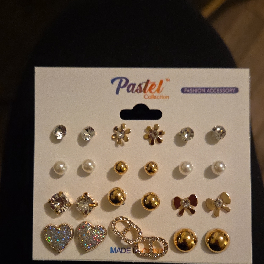 Pastels Clothing Gold And Clear Mixed Stud Earring Set